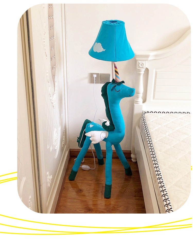 Đèn cây đứng Unicorn xanh