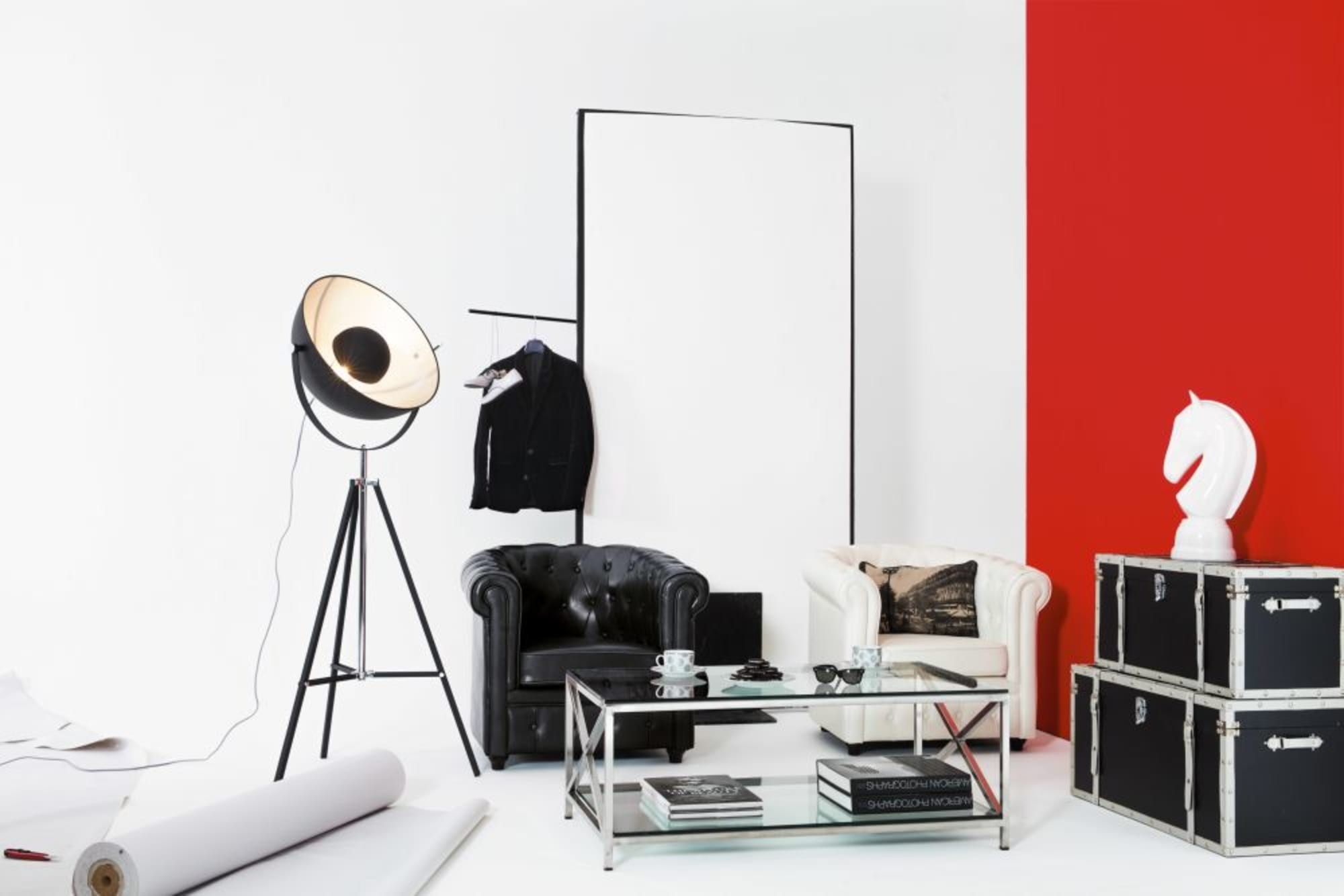 Đèn cây studio Phera trong set phối trang trí