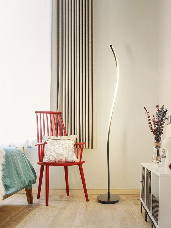 Đèn cây đứng Jivelus sang trọng