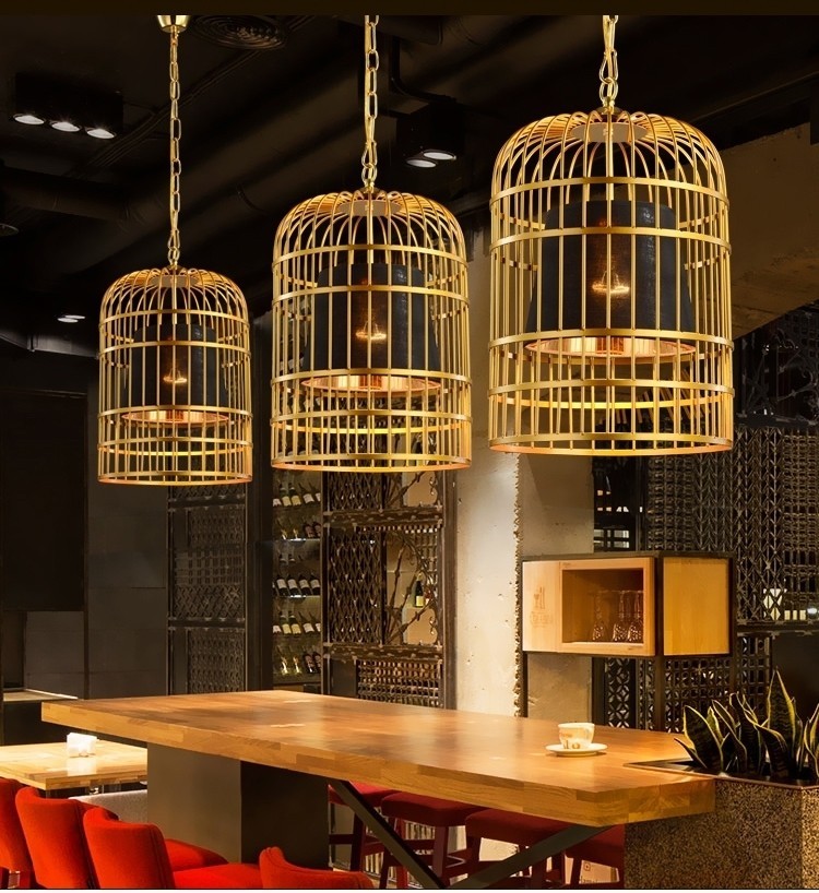 Trang trí không gian quán cafe với đèn thả trần Bird Cage