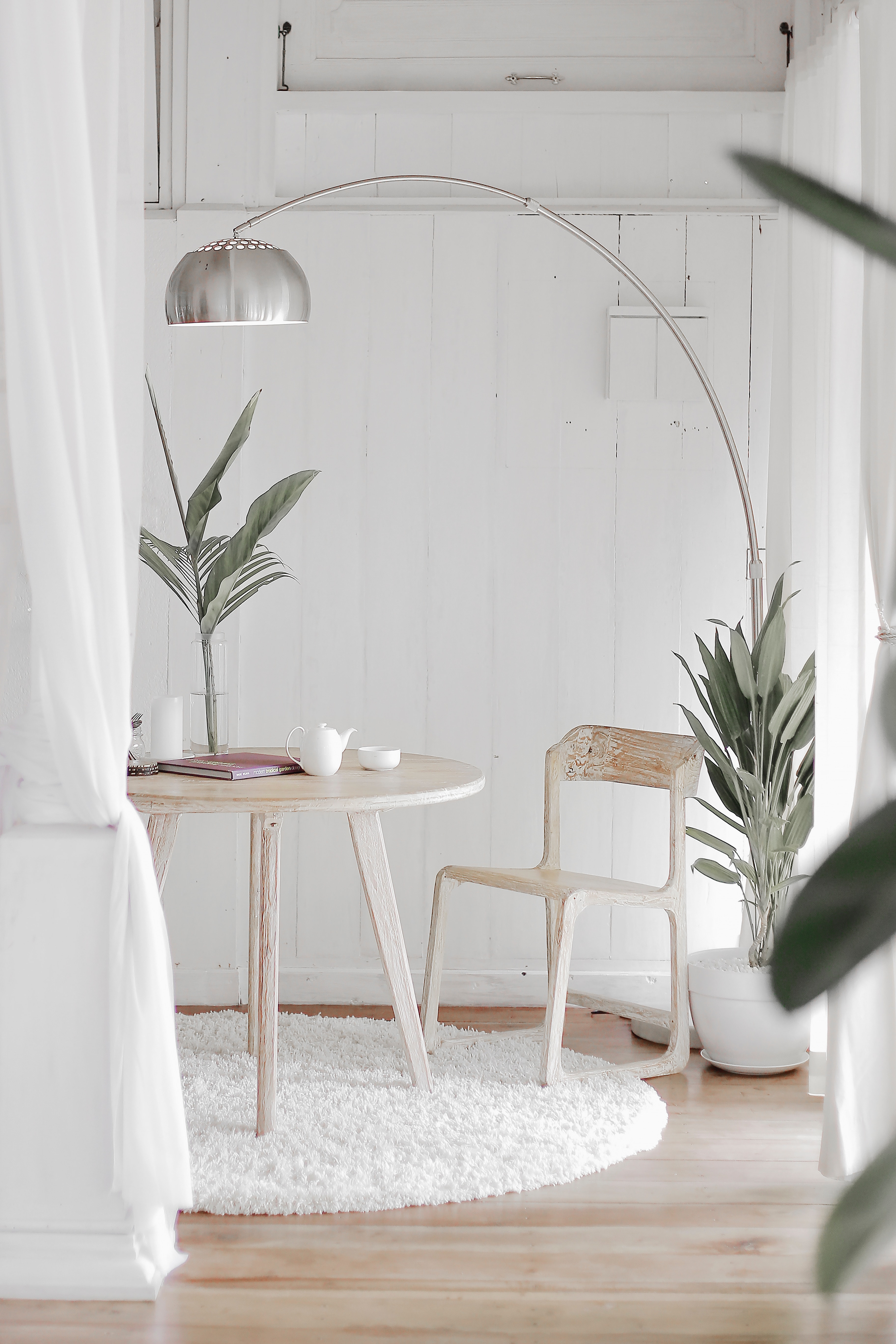 Đèn cây đứng Polosee sự lựa chọn phù hợp cho những căn phòng mang phong cách Bắc Âu Hygge nhẹ nhàng, ấm áp