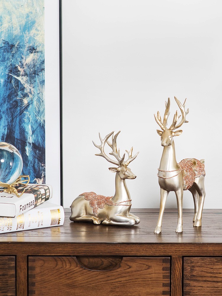 Tượng hươu Hemia Yellow Deer trang trí không gian kệ