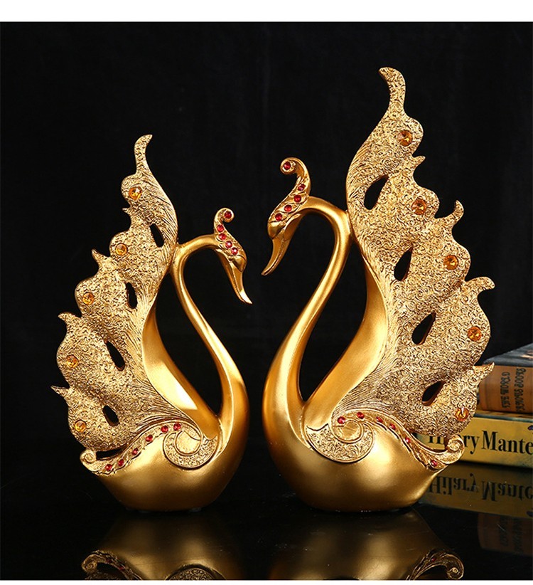 Tượng thiên nga Golden Elizabeth