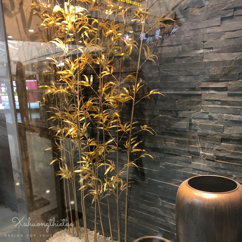 Thi công hàng rào cây trúc quân từ giả mạ vàng