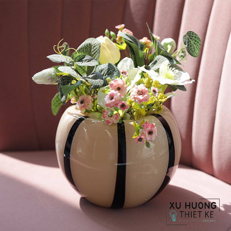 Bình hoa thủy tinh bầu tròn sọc Margaux