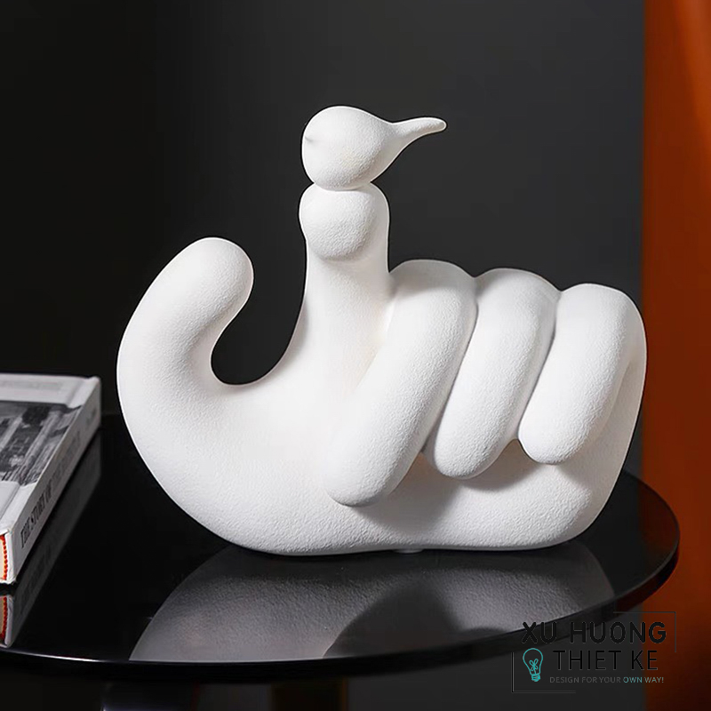 Tượng trang trí bàn tay chim Bắc Âu hiện đại