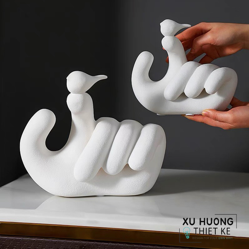 Tượng trang trí bàn tay chim Bắc Âu hiện đại