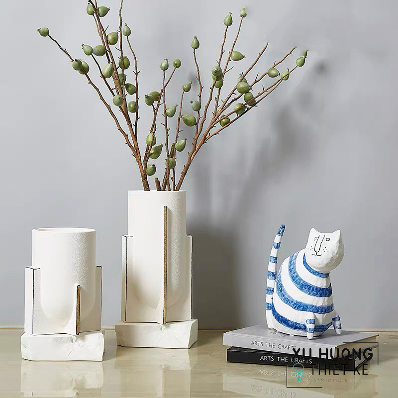 Tượng trang trí mèo trắng sọc xanh Michella