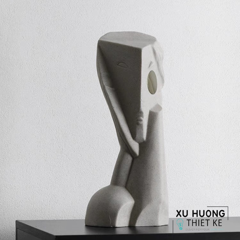 Tượng trang trí người phụ nữ 1 mắt Milan Bắc Âu