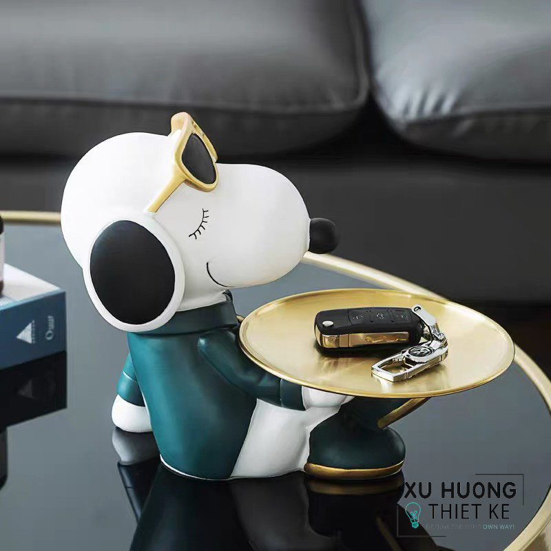 Tượng trang trí Chó Snoopy bê đĩa