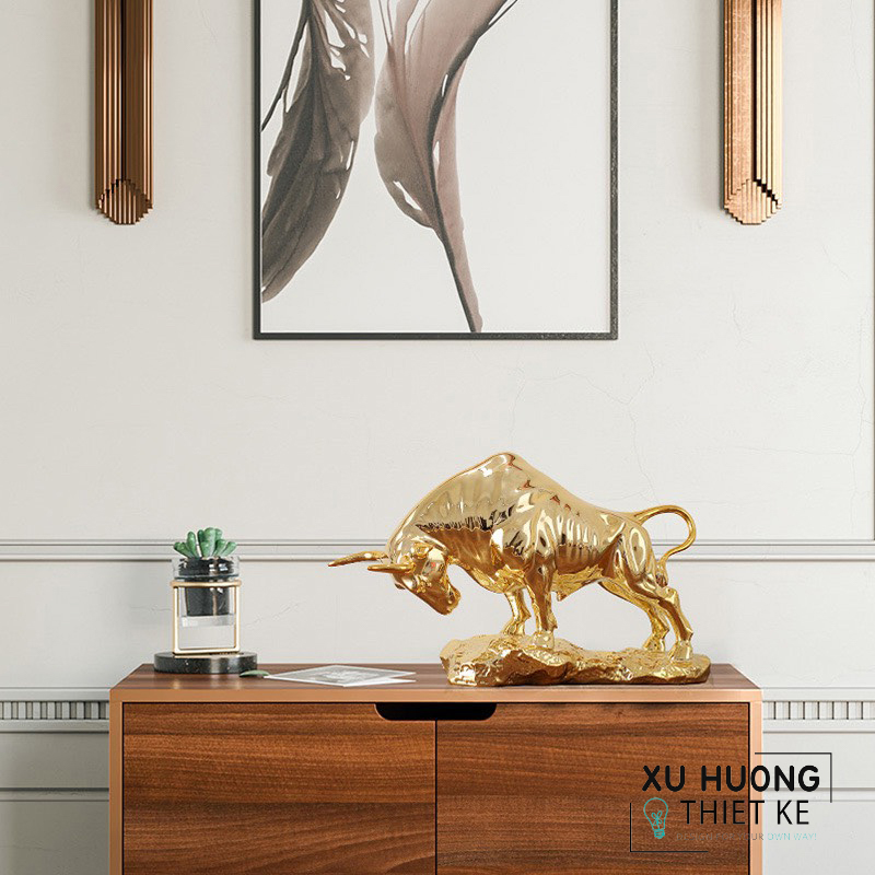 Tượng trang trí trâu mạ vàng