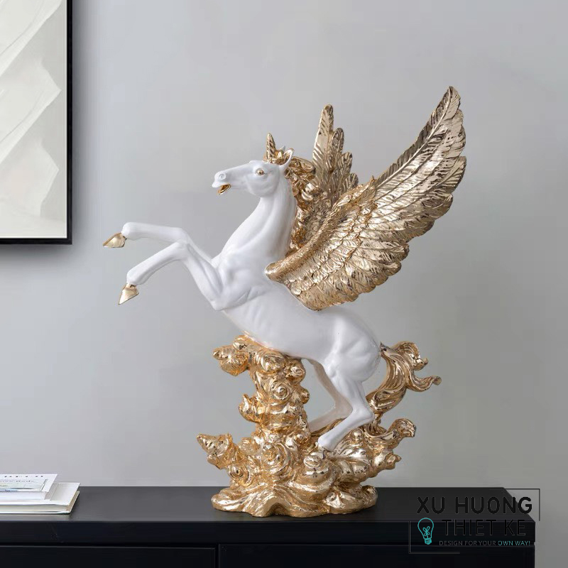 Tượng ngựa phong thủy Brigitte