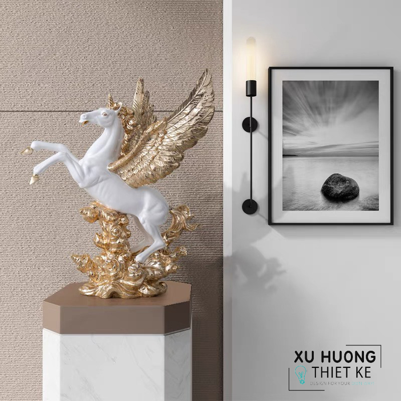 Tượng ngựa phong thủy Brigitte