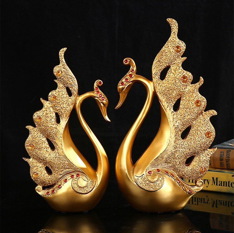 Tượng thiên nga Golden Elizabethz
