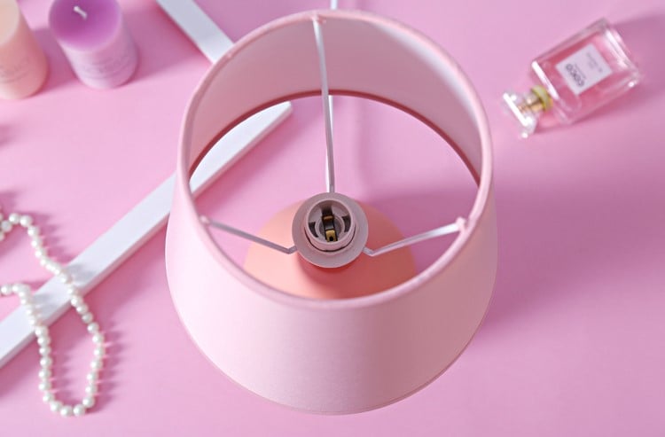 Đèn ngủ đầu giường phong cách Pastel hot trend Hàn Quốc