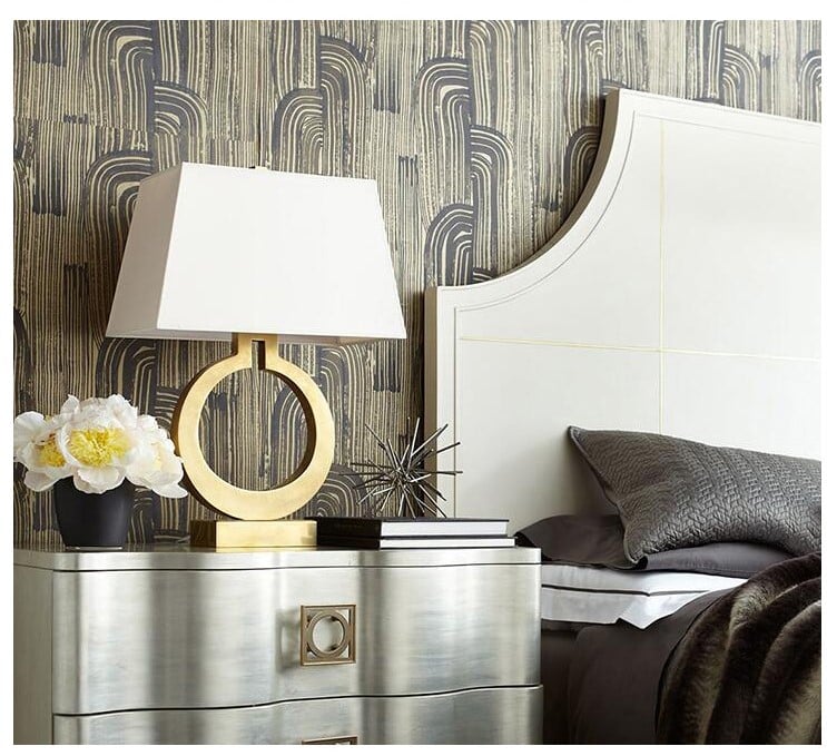 Đèn để bàn Milina chân đế đồng