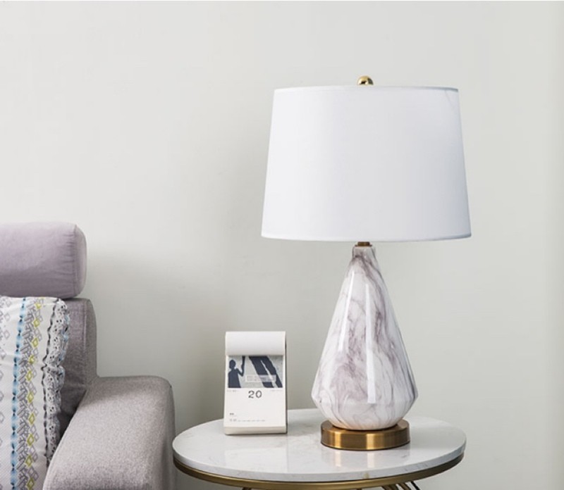 Đèn Tinama đá cẩm thạch