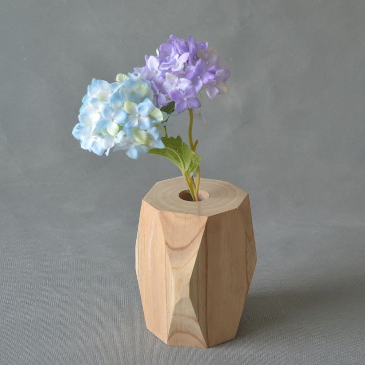 Bình cắm hoa bằng gỗ Zara