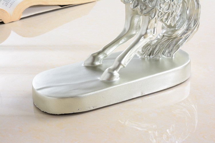 Tượng trang trí bạch kim thần mã (ngang)