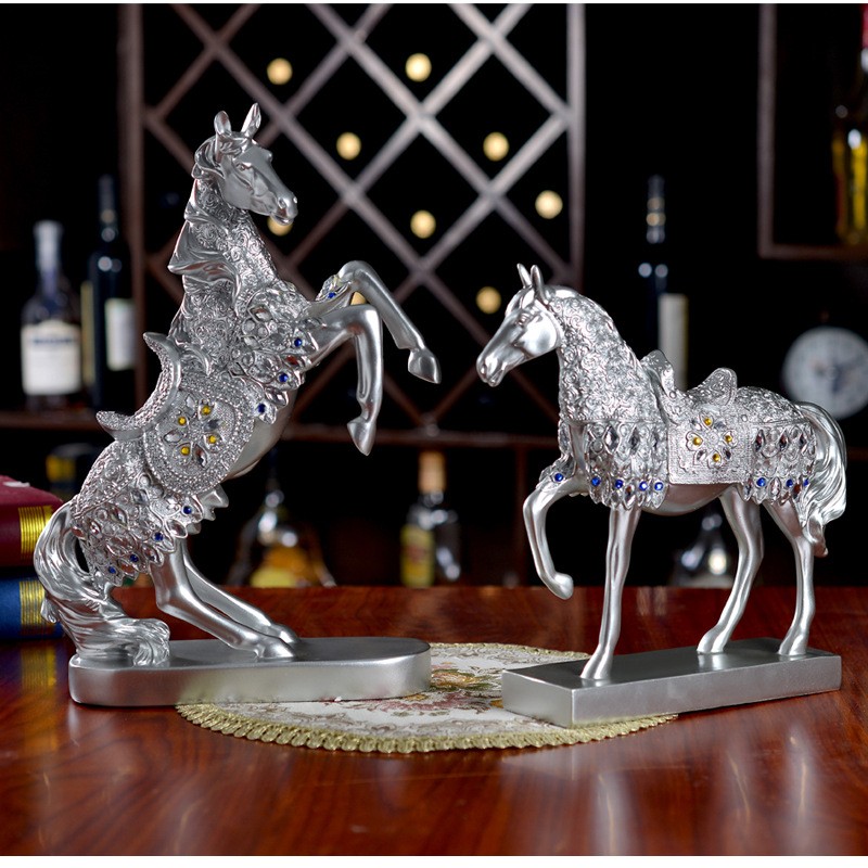 Tượng trang trí bạch kim thần mã (ngang)