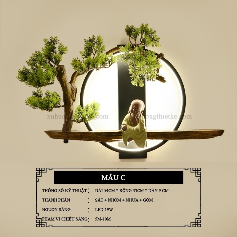 Đèn treo tường tiểu cảnh chú tiểu bên gốc bồ đề