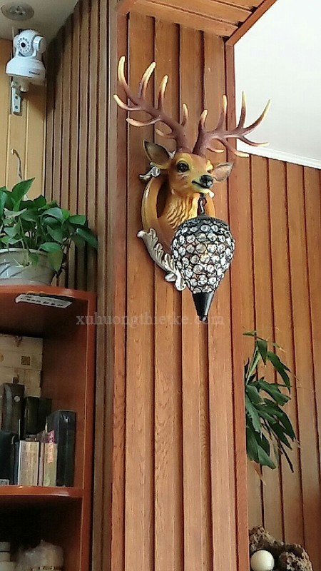 Đèn tường Hươu Ladas