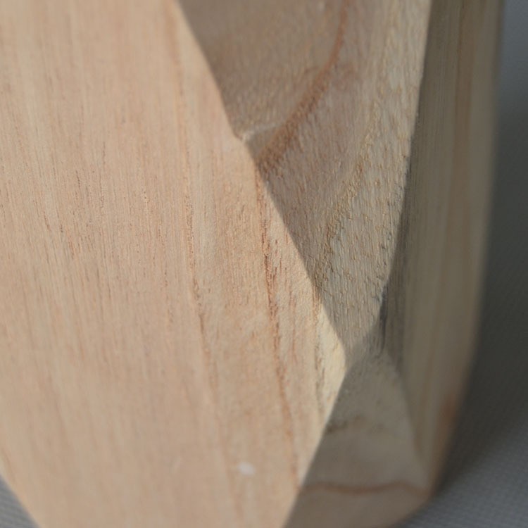 Bình cắm hoa bằng gỗ Zara