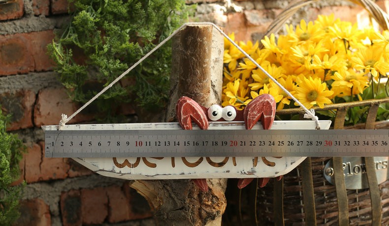 Bảng treo welcome Mr.Lobster