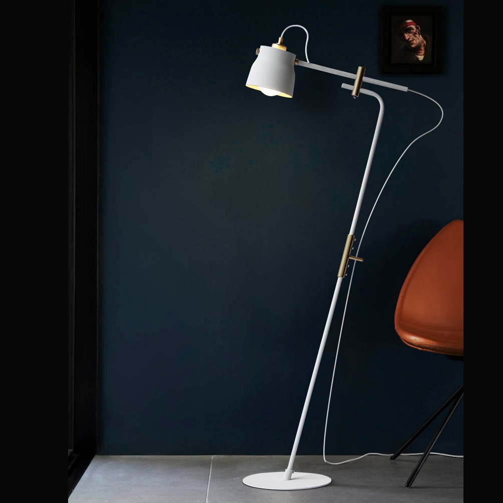 Đèn cây đứng Lacos