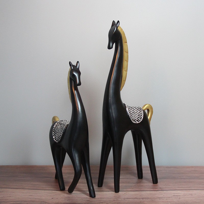 Tượng ngựa Caros