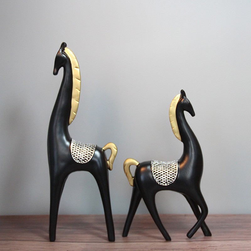 Tượng ngựa Caros