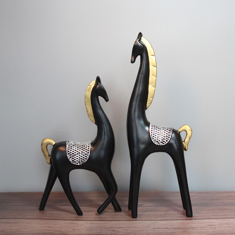 Tượng ngựa Caros