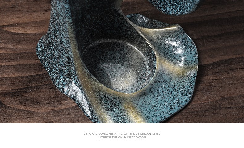 Tượng trang trí Vivian