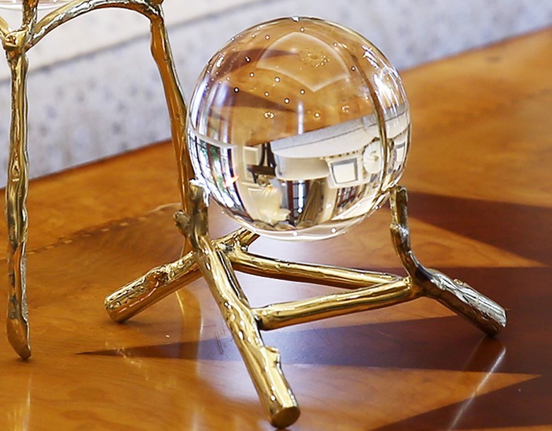 Cầu thủy tinh pha lê trắng