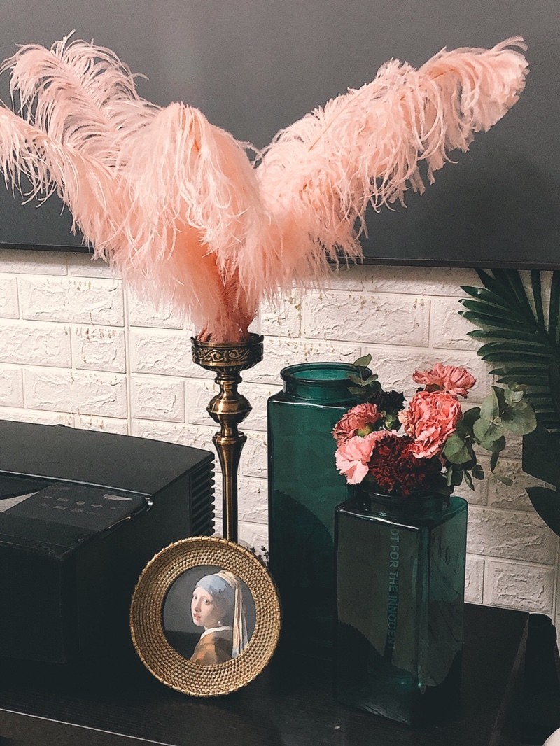 Bình cắm lông vũ trang trí tiệc cưới