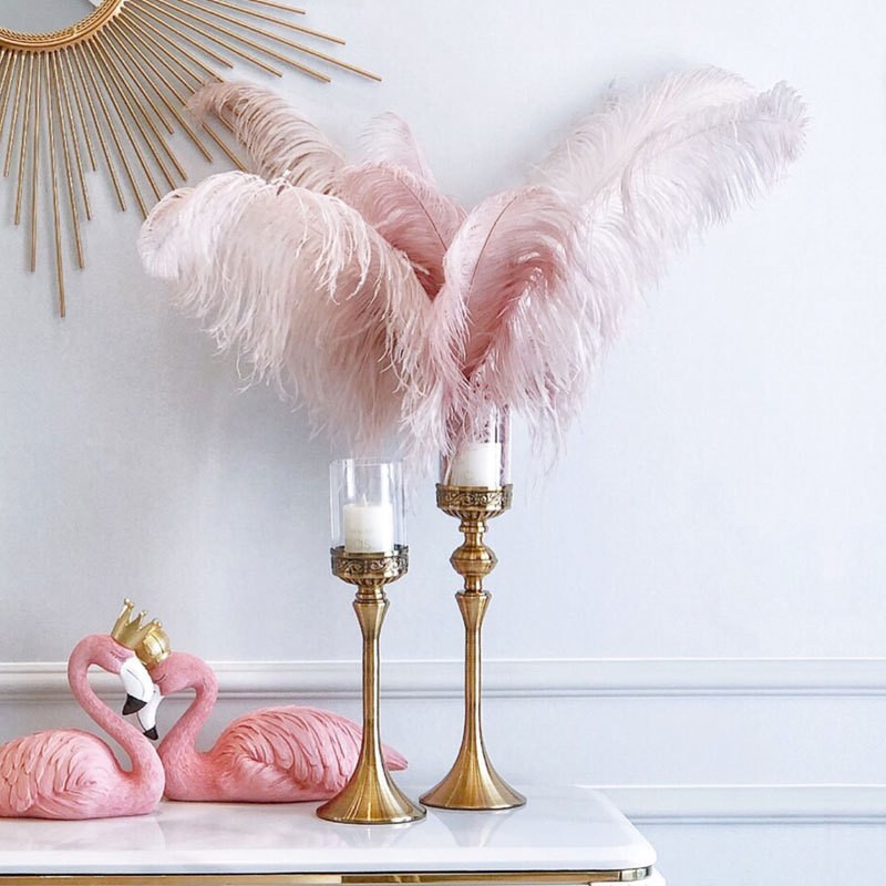 Bình cắm lông vũ trang trí tiệc cưới