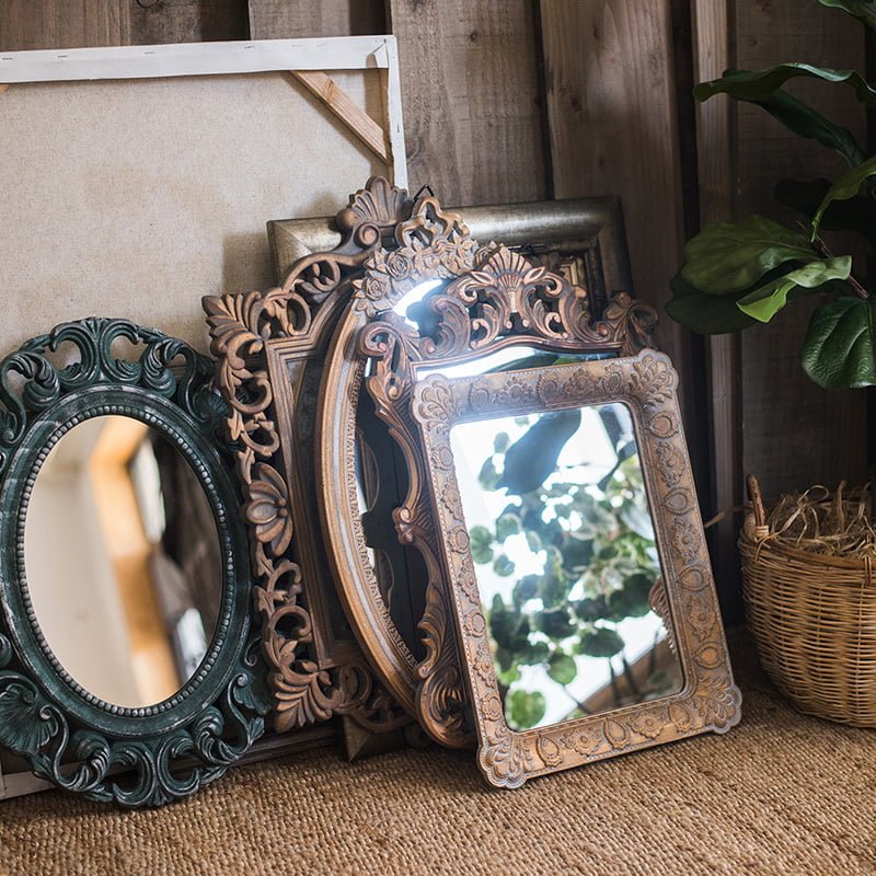 Gương treo tường cổ điển