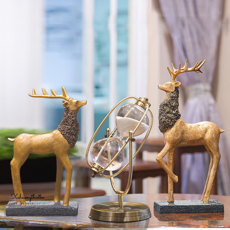 Tượng hươu Nordic vàng trang trí