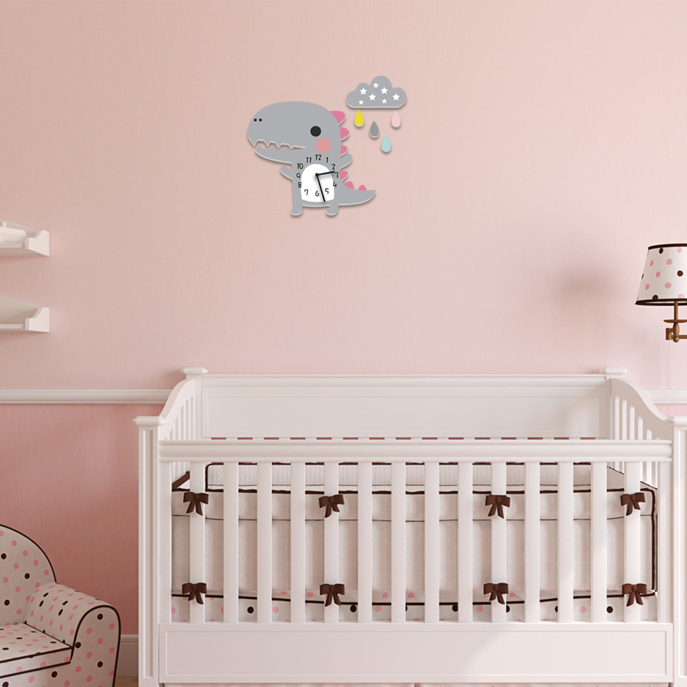 Đồng hồ treo tường phòng bé Tyran bạo chúa