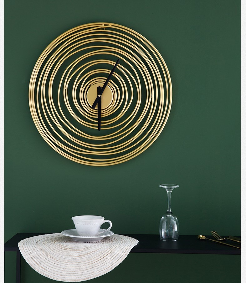 Đồng hồ treo tường nghệ thuật Circle Misty