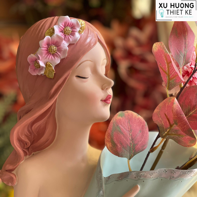 Bình cắm hoa cô gái Benzaiten tím